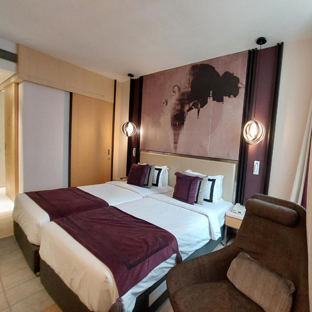 Hotel Beyzaa And Kolkata